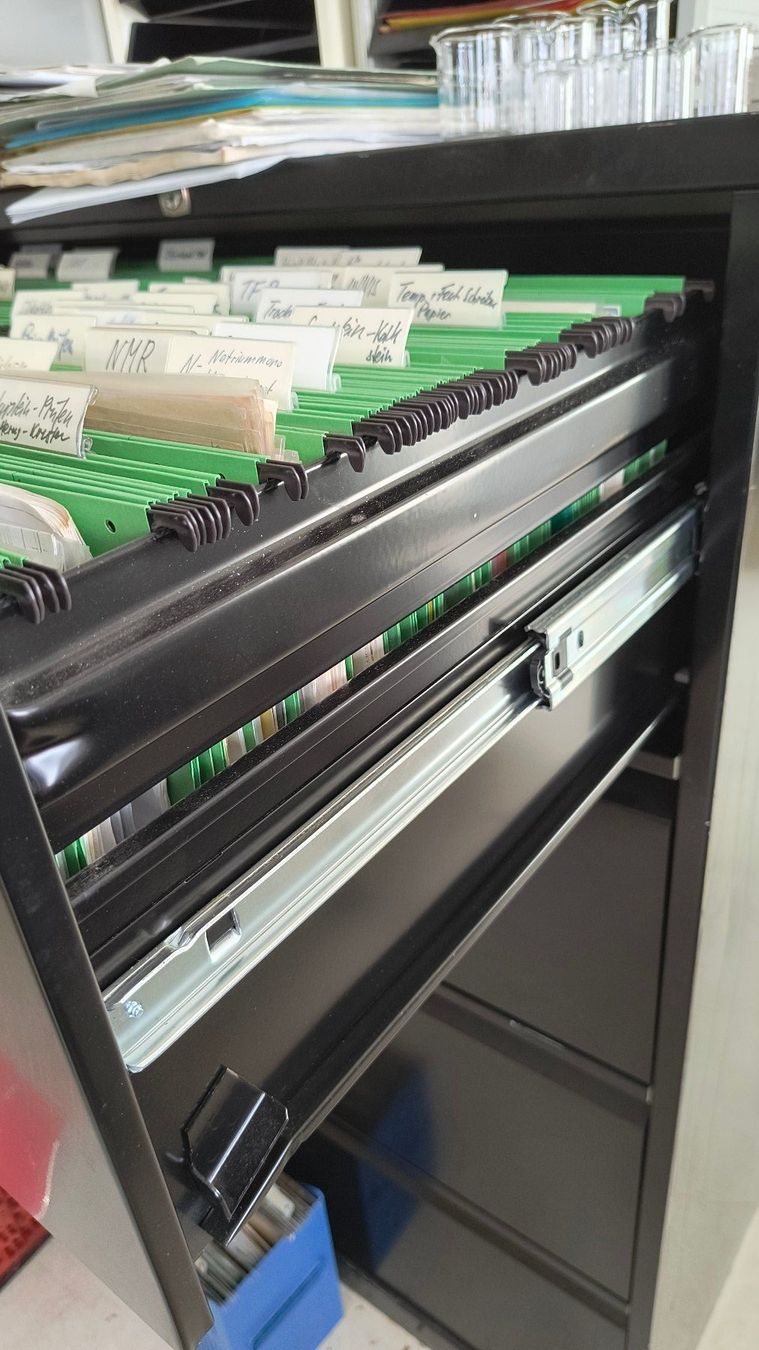 Armadi: Registerschrank – Usato da Laufen venduto da Rimita 3