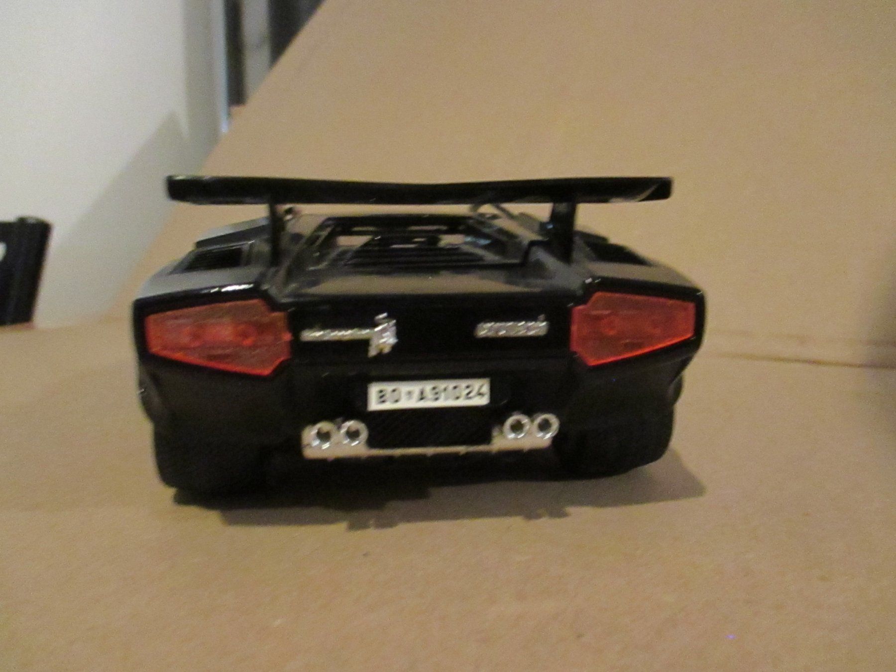 Bburago Modellini d'auto: Lamborghini Countach Bburago 1/18 – Usato da Felsberg venduto da sanwill 2
