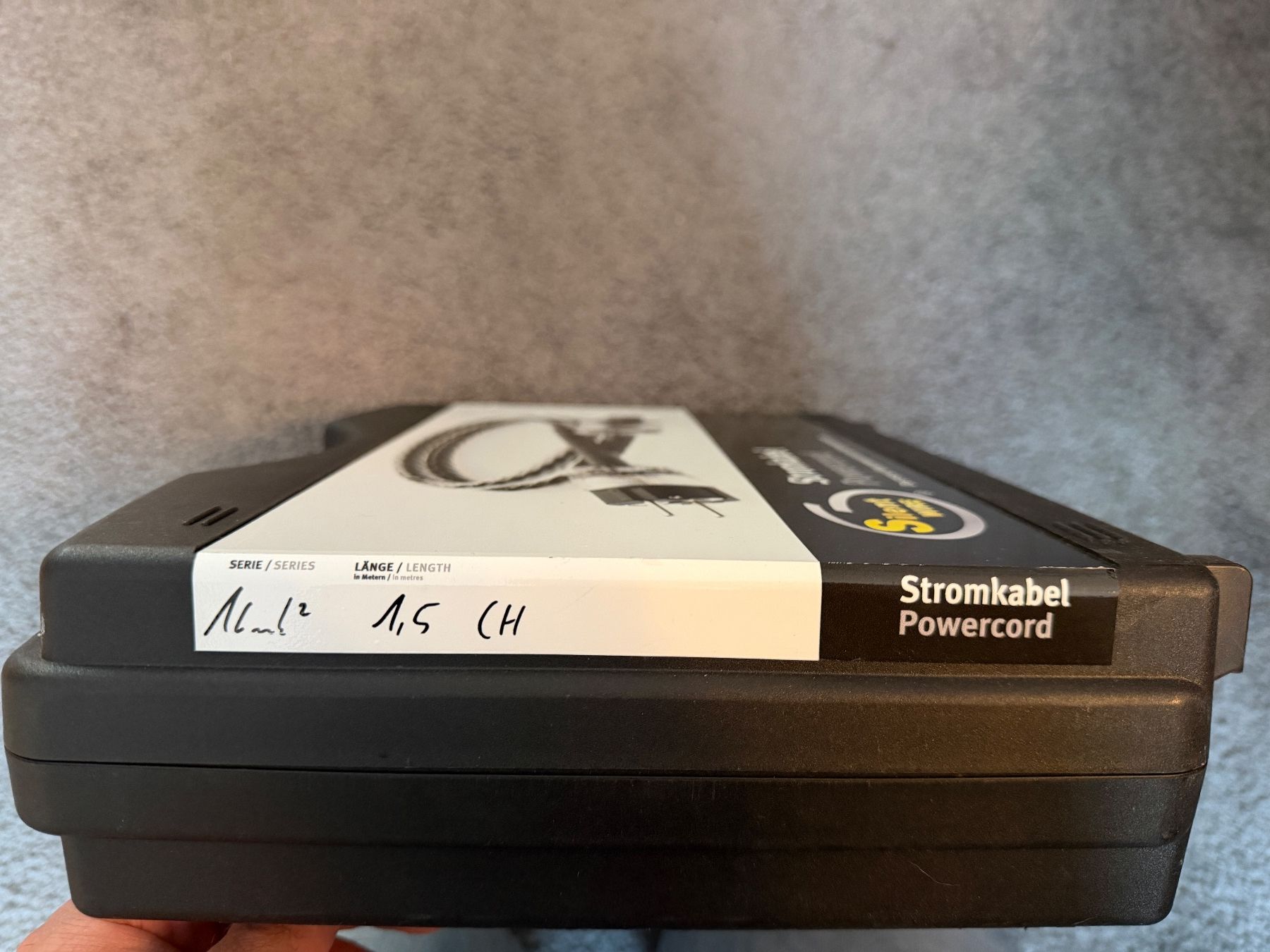 Kabel: Stromkabel Silent Wire Powercord 1,5 Meter Netzkabel CH – Gebraucht aus Horgen von Auction-Kings 1