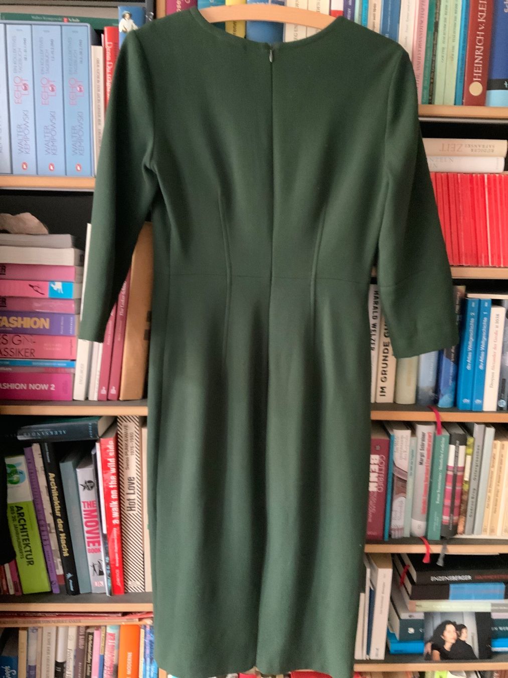 Parosh Robes: Kleid PAROSH – D'occasion à Basel par dreiklang01 1