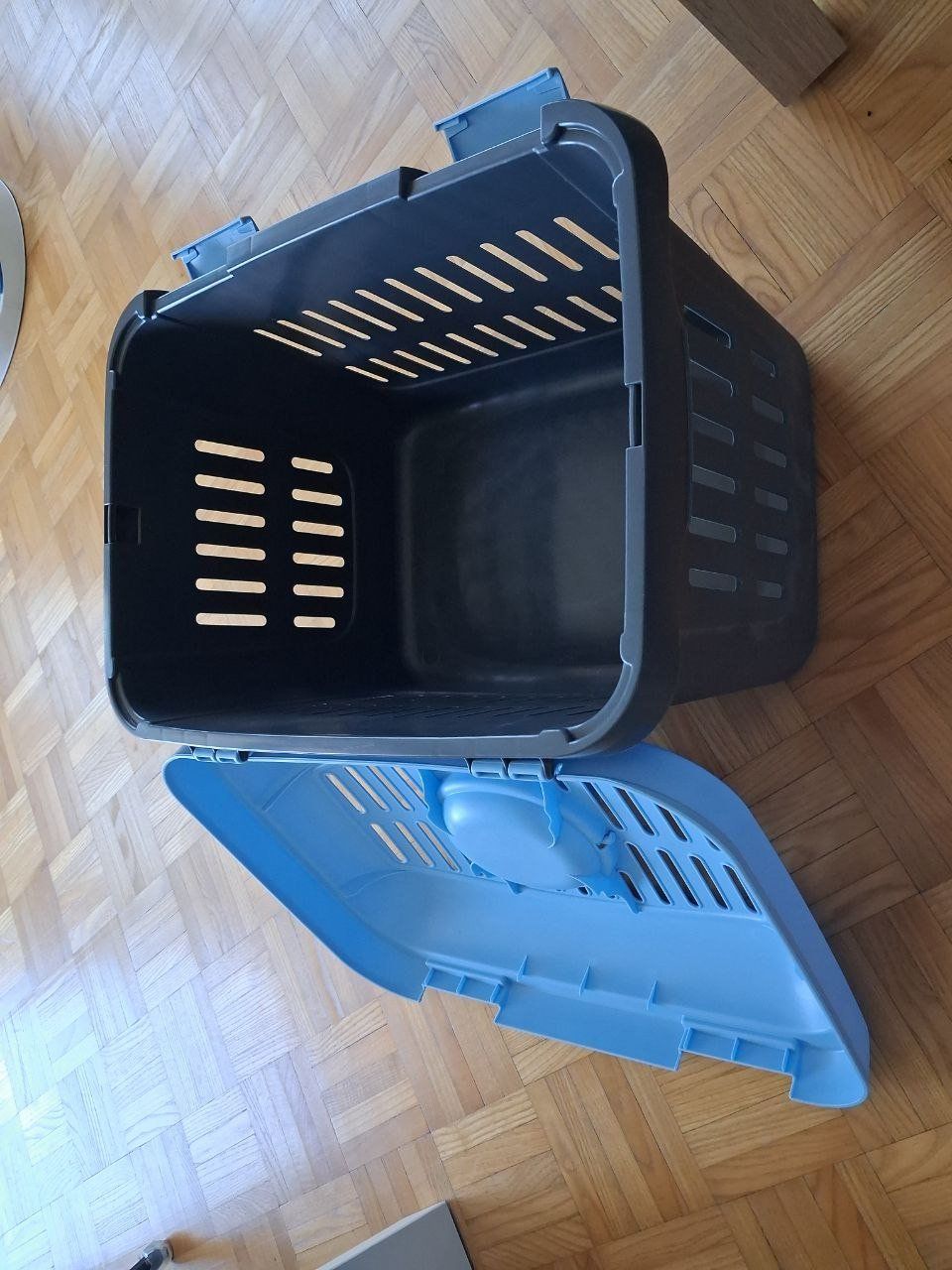 Trixie Gabbie, trasporto & Sicurezza: Transportbox – Usato da Dietlikon venduto da Sombi94 5