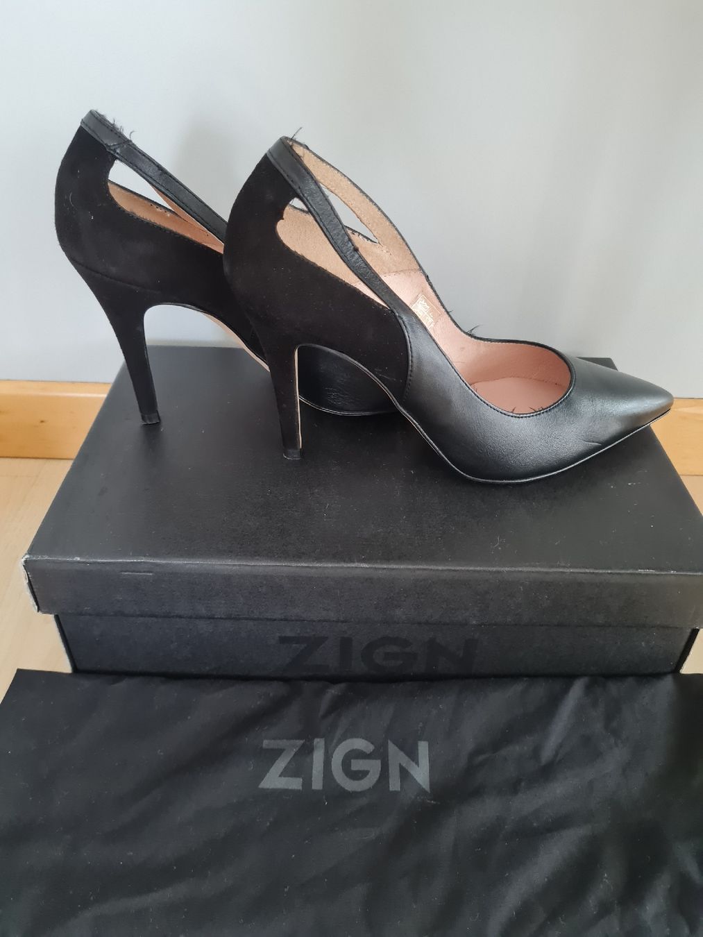 Scarpe da donna: ZIGN High Heels Gr. 40 Leder schwarz – Usato da Rotkreuz venduto da tat_8zds