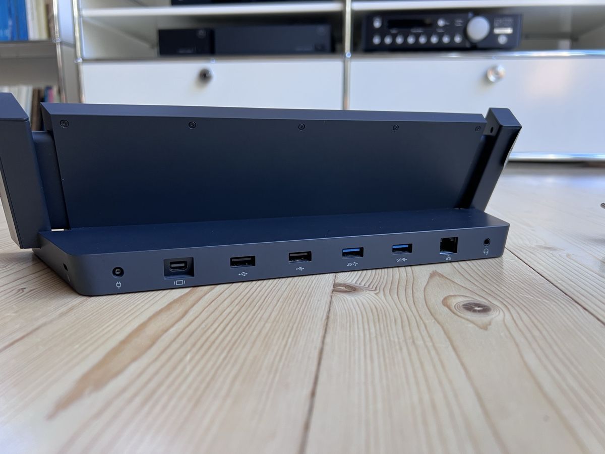 Microsoft Dockingstation: Microsoft Surface pro Docking Station Dock inkl. Netzteil – Gebraucht aus St. Gallen von stephan.a 3