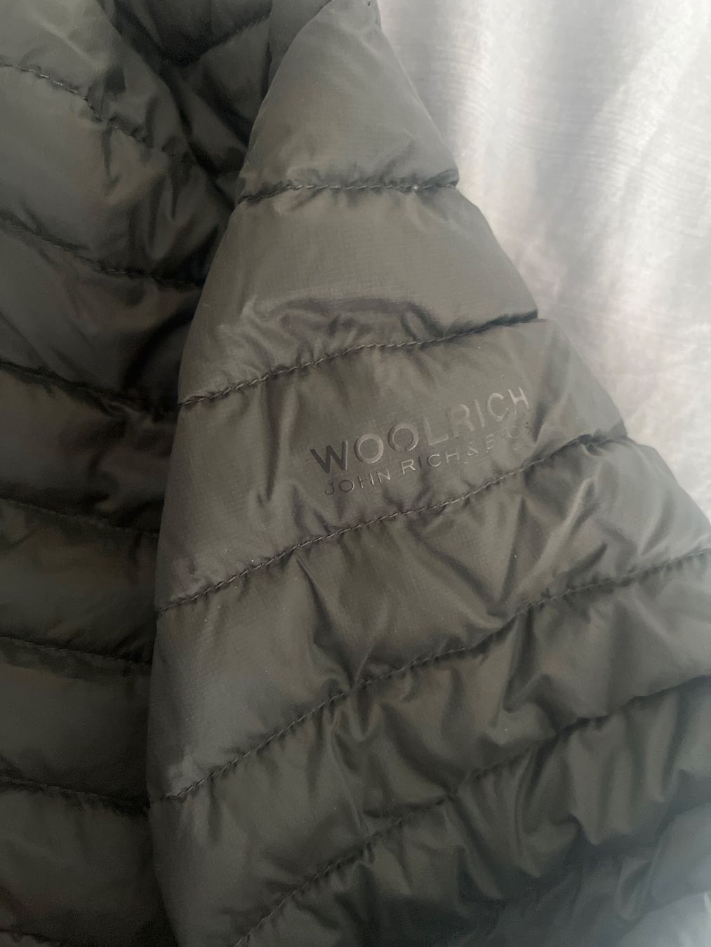 Woolrich Giacche: Woolwich Damen jacke – Usato da Menzingen venduto da Mypersonalshopp 1