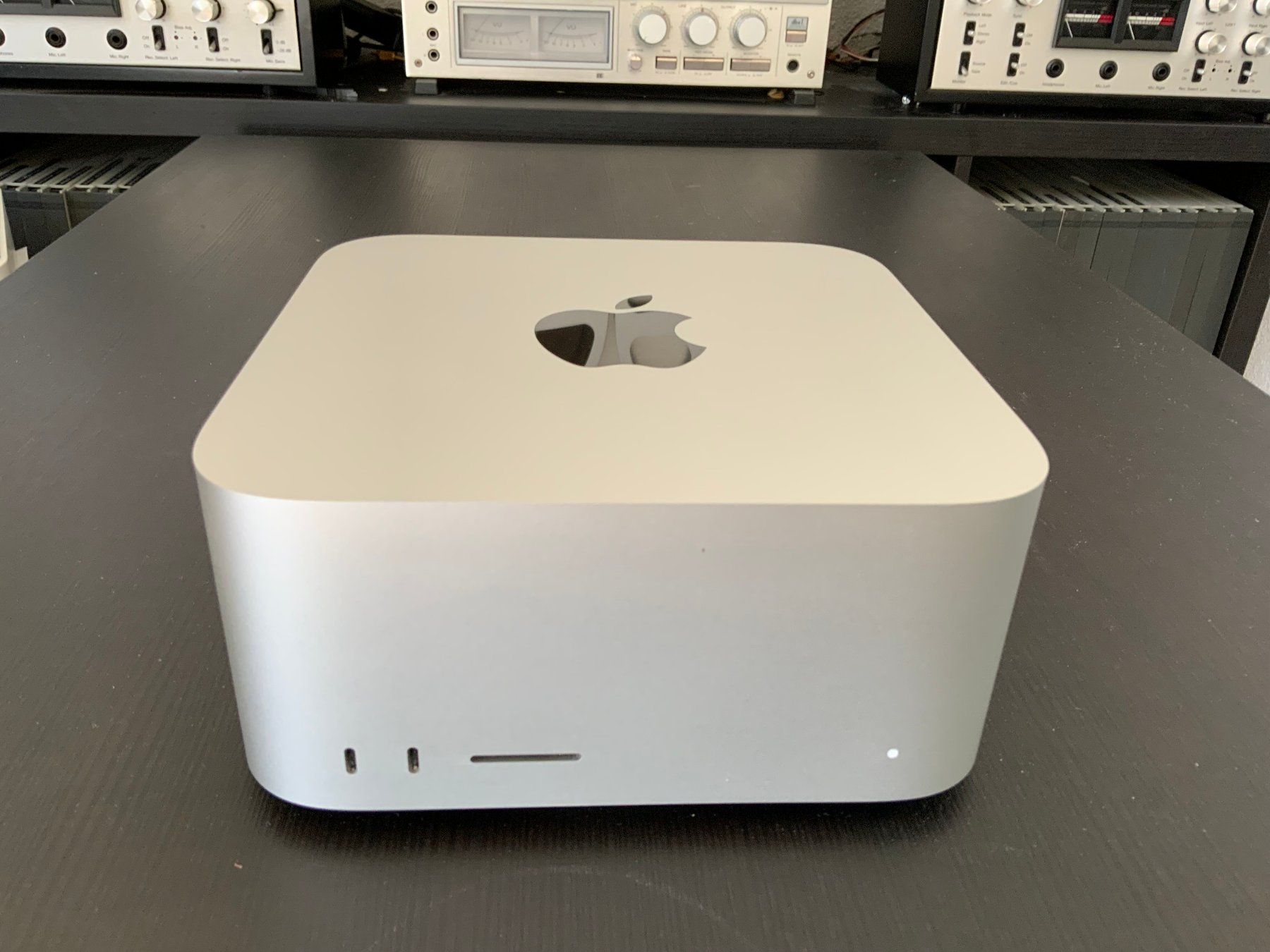 Apple PC: Apple Mac Studio M1 Max  1TB – Usato da Unterseen venduto da endlandmusic