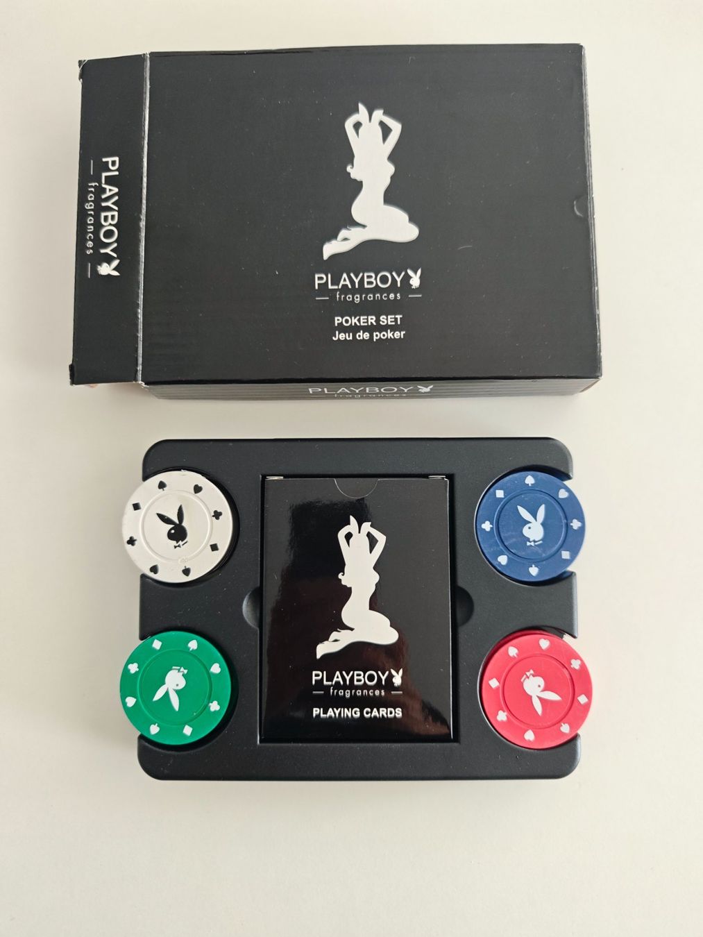 Giochi: Playboy Poker Set mit Spielkarten – Nuovo (secondo la descrizione) da Stetten AG venduto da Jandacho 1