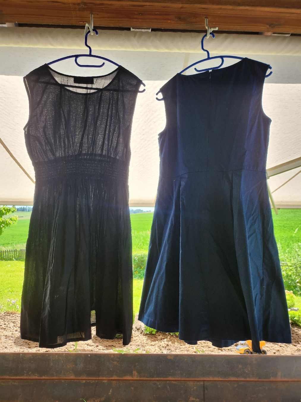 Lotti di vestiti: Drei Sommerkleider, Gr. 40 – Usato da Forch venduto da ang_bhq6 1
