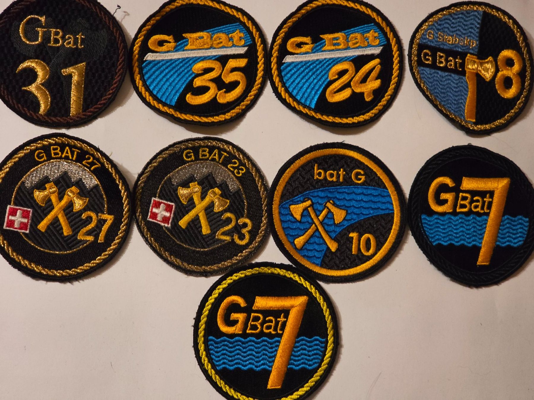 Schweizer Armee Placchette & Badge: Génie Abzeichen 9 Divers Badges Original – Usato da Nyon venduto da freetoys08