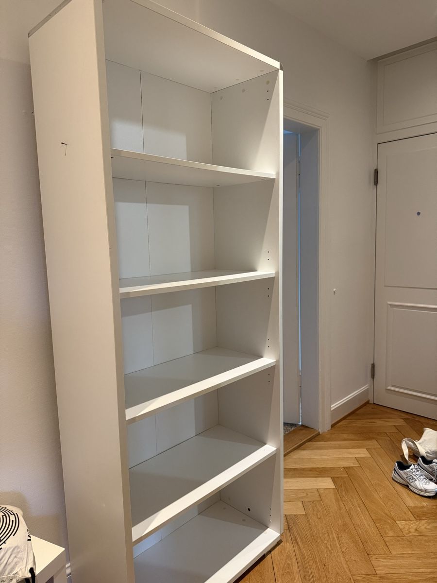 Étagères: Ikea Regal – D'occasion à Basel par chi_cg6r