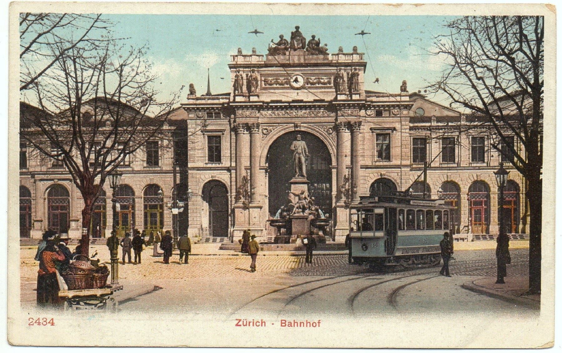 Cartoline postali: ZÜRICH Bahnhof mit Stassenbahn – Usato da Jona venduto da philajona