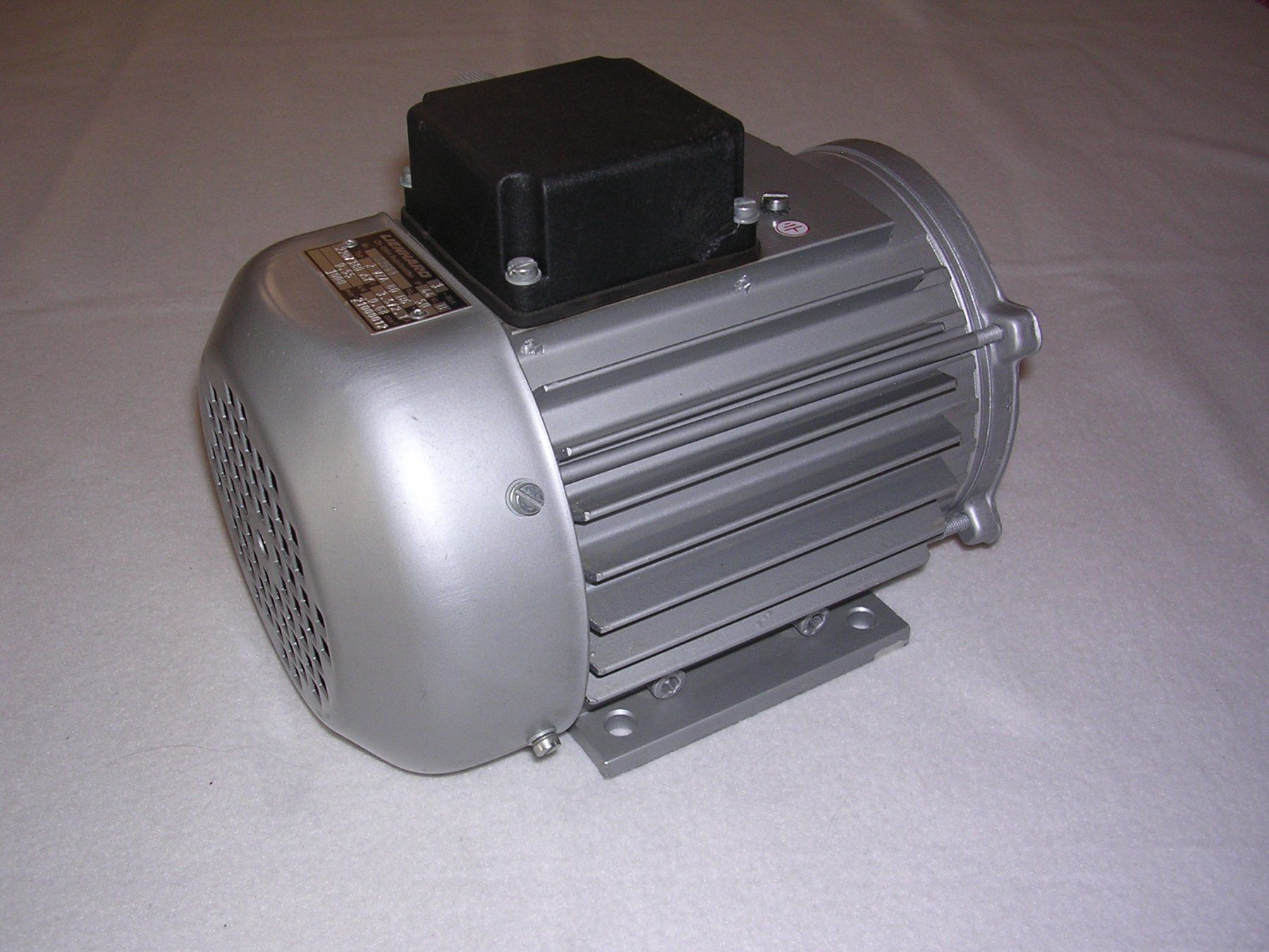 Motori: Neuer Drehstrommotor 2 VZA 80 B6 – Nuovo (secondo la descrizione) da Trun venduto da Romi066 2