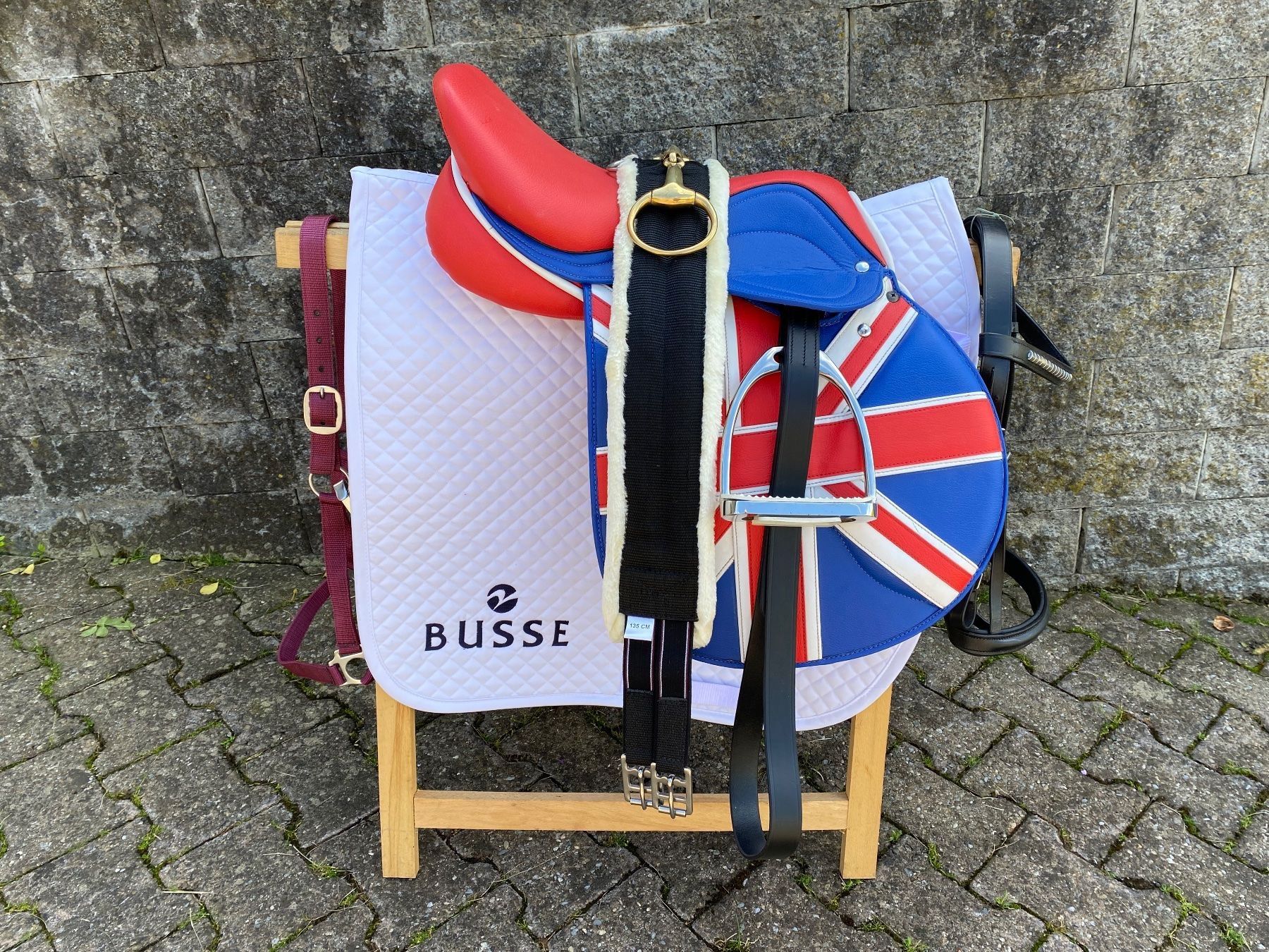 Selle & Accessori: schöner Vielseitigkeitssattel – Usato da Feldbach venduto da Fea1 2