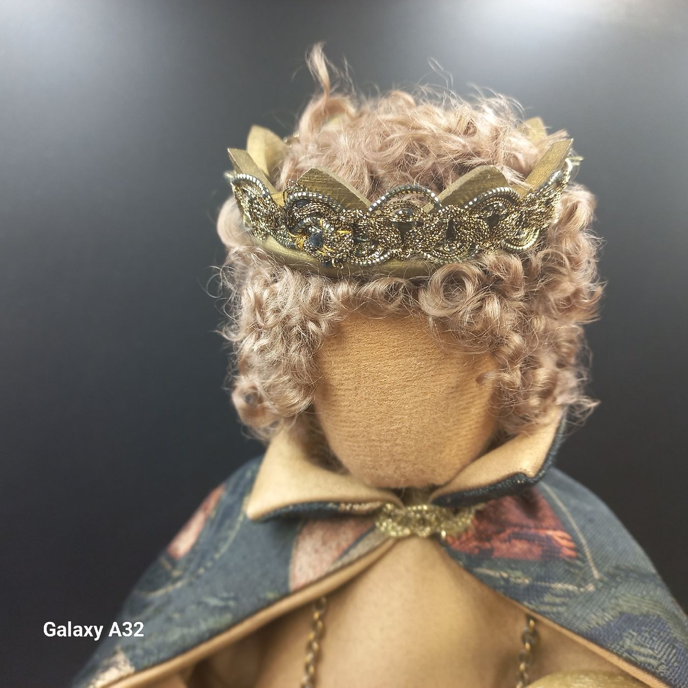 Statuette: Schwarzenberger Krippenfigur König – Usato da Lachen SZ venduto da jimmygoal13 3