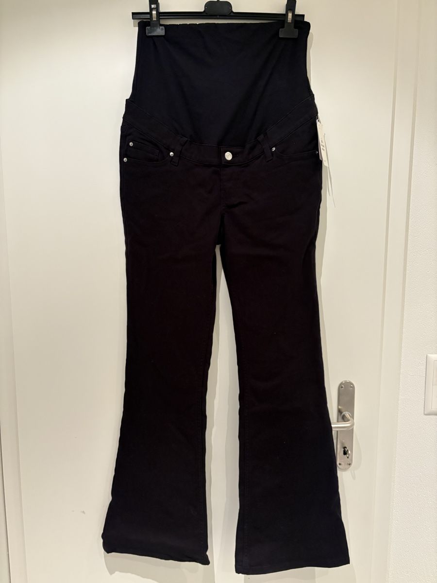H&M Jeans: Maternity Jeans - Size S - NEW with tag  – Nuovo e nell'imballaggio originale da Muzzano venduto da Sidney_3