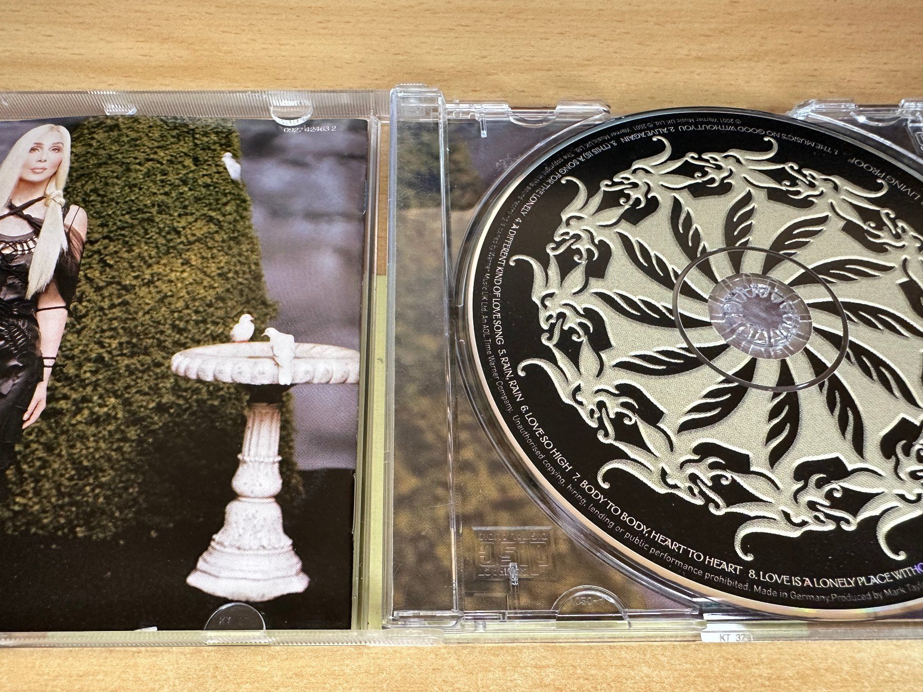 CD: U9 Cher – Living Proof – Usato da Rikon im Tösstal venduto da Alpenmutz 2