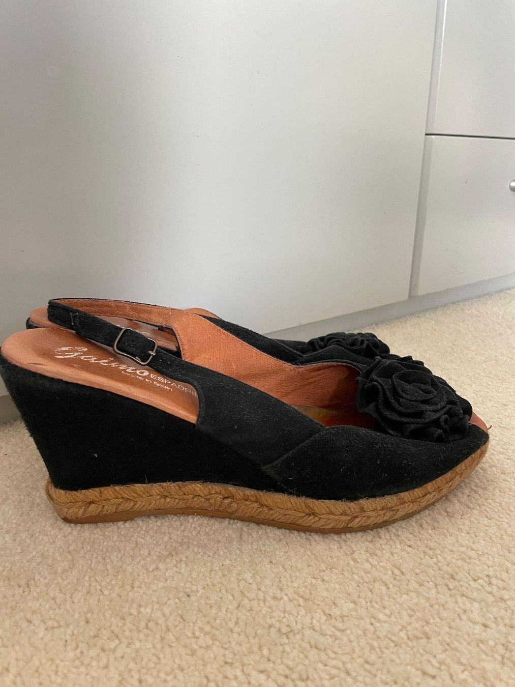 Scarpe da donna: Sandalen Gr 38 – Usato da Volketswil venduto da n_r_5gdf 3