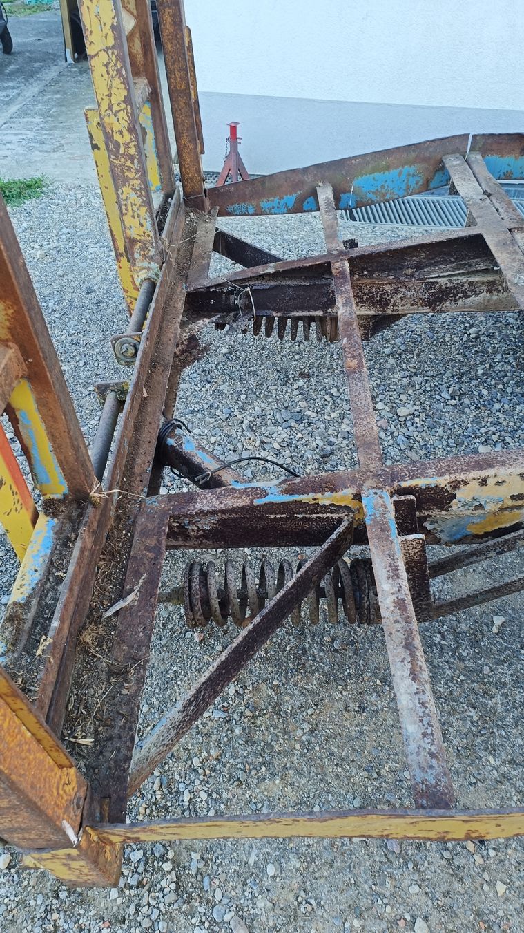 Blomenröhr Anhänger: blomenröhr tieflader 10.5t – Gebraucht aus Bözberg von PistenBully87 2