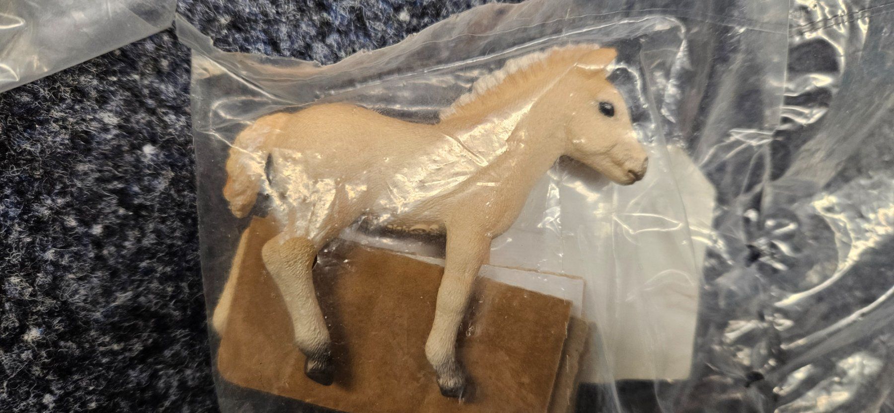 Schleich Giocattoli: SCHLEICH Pferde- /Fohlen Set 4 – Nuovo e nell'imballaggio originale da Balgach venduto da silvia2030 6