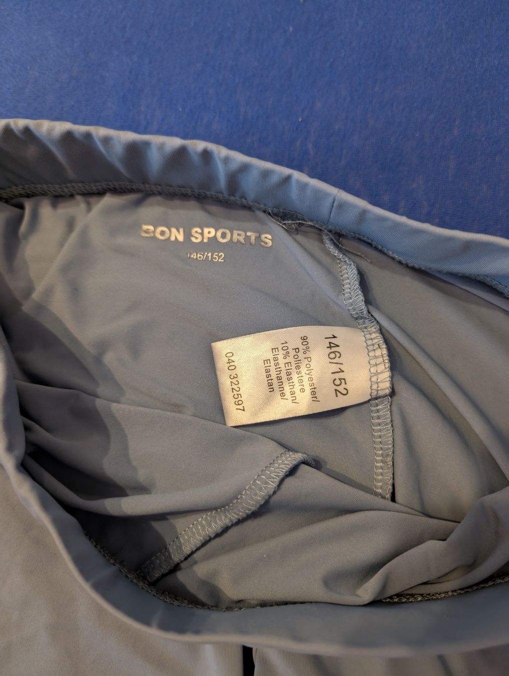 Pantalons: Sporthose 146/152 – Neuf (Voir description) à Bern par berneroberlaenderin 3
