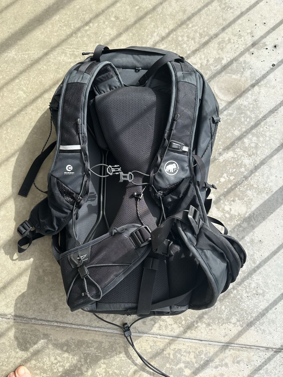 Mammut Zaini: Mammut Ducan Spine 28-35 – Usato da basel venduto da Schumbt 3