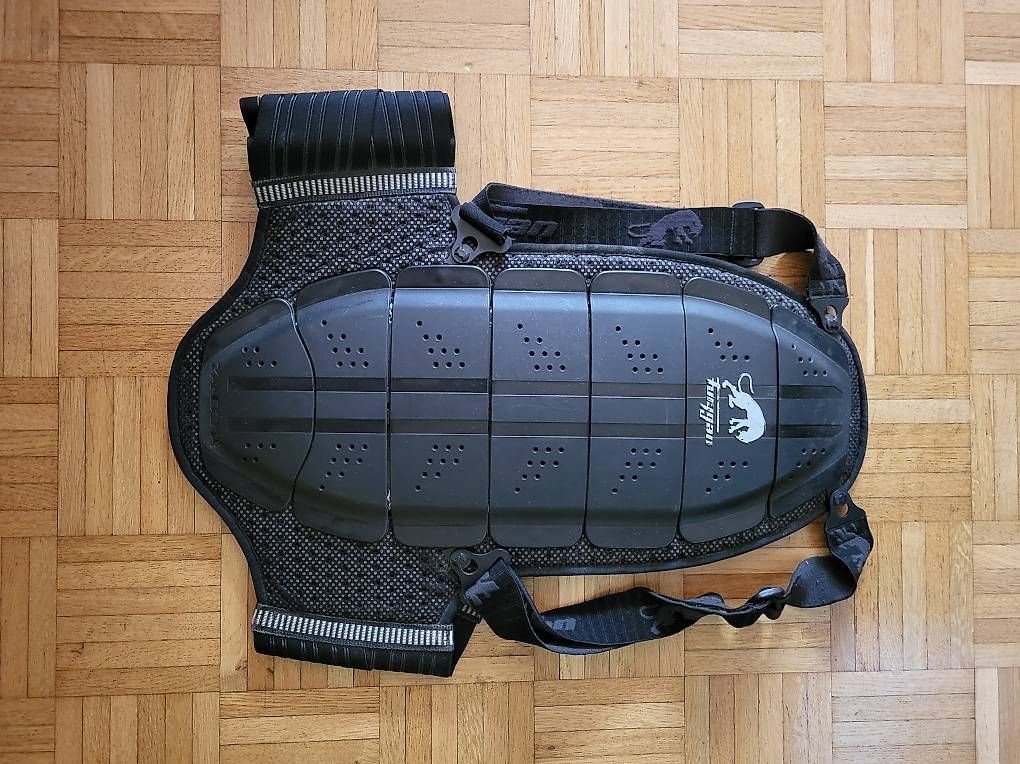 Schutz & Schoner: Dorsale Furygan – Gebraucht aus Carouge GE von pat_9j5k 1