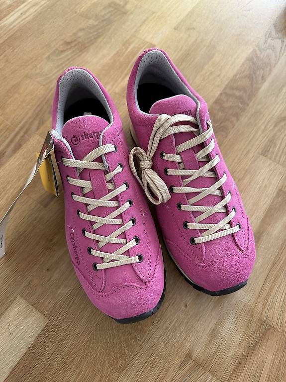 Sherpa Damenschuhe: Wanderschuhe von Sherpa – Neu und originalverpackt aus Ibach von ronaldo78