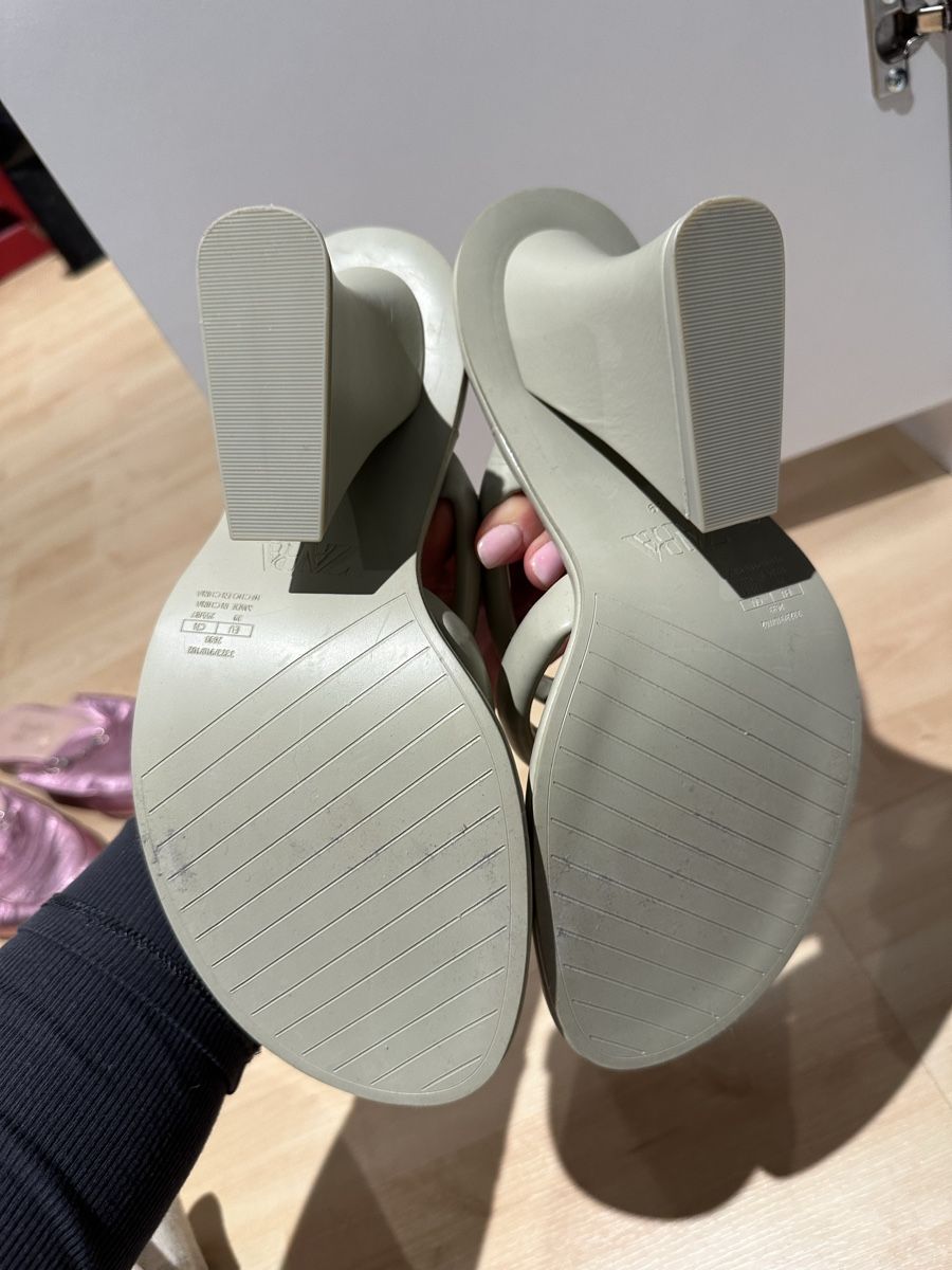Zara Scarpe da donna: Zara Sandale mit Absatz Gr. 39 – Nuovo e nell'imballaggio originale da Muttenz venduto da Tschulietta_105 3