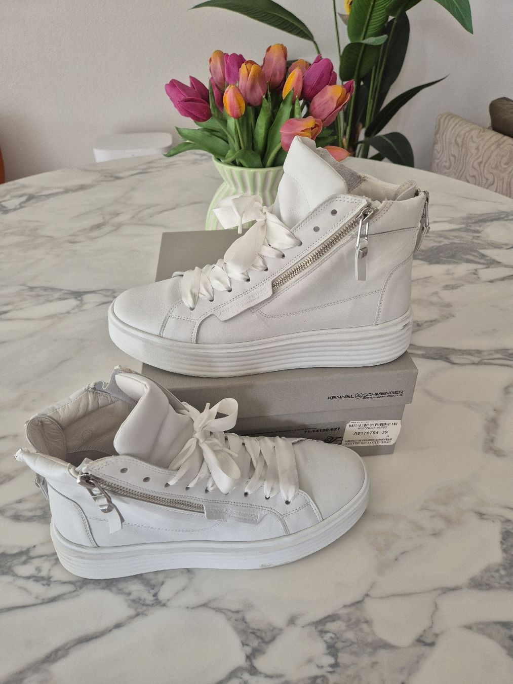 Kennel + Schmenger Scarpe da donna: Kennel & Schmenger Sneaker Weiss Gr. 39 Echtleder – Usato da Niederrohrdorf venduto da Sistarr