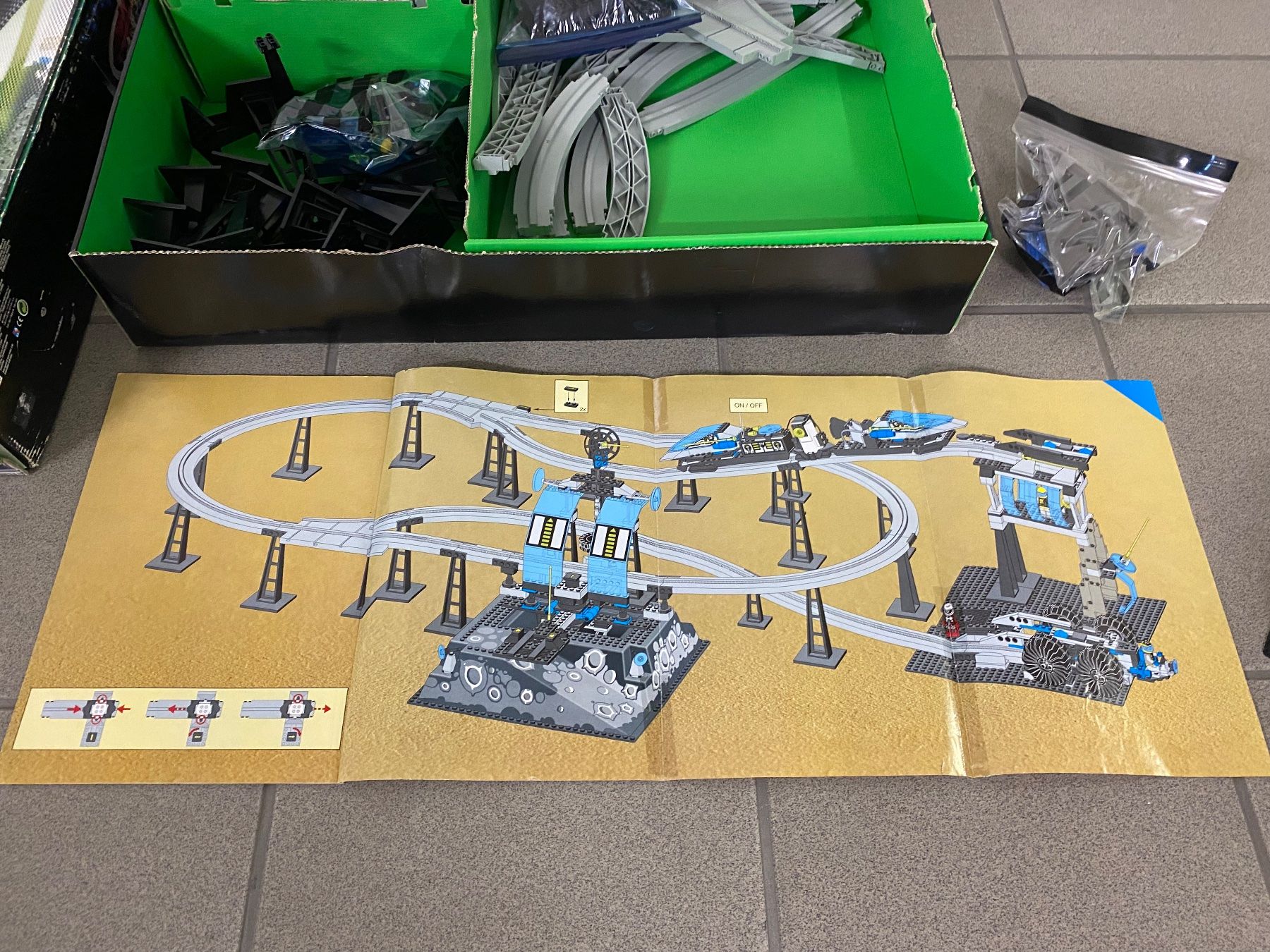 Lego Kit di costruzioni: Lego 6991 Monorail Transport Base – Usato da Eschlikon TG venduto da ArtRecBrick 4