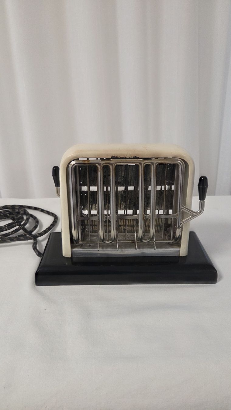 Jura Appareils de cuisine: Toaster Jura – D'occasion à Ecublens VD par Moun