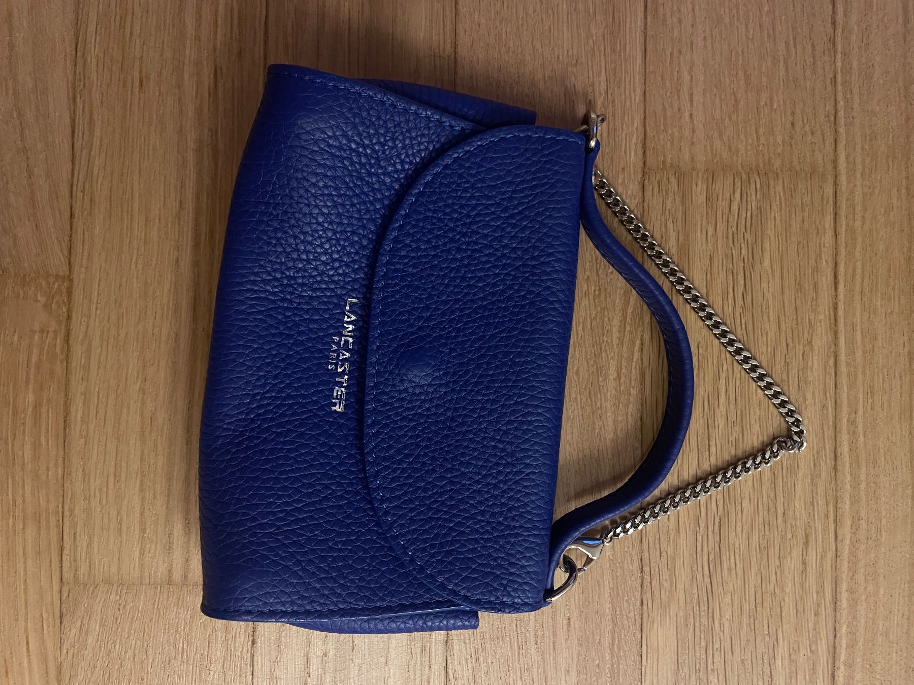 Lancaster Borse da donna: Sac Lancaster bleu électrique, état impeccable, comme neuf – Nuovo (secondo la descrizione) da Lausanne venduto da dia_9hn2