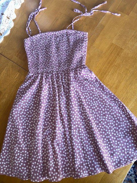 Shein Kleider: Shein Kleid Grösse 34 – Gebraucht aus Athenaz (Avusy) von sos_2k2j
