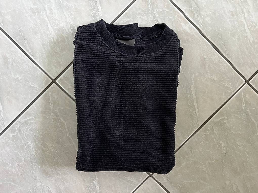 H&M Pulls & Sweat-shirts: Schwarzer Pullover / Sweater von H&M in Grösse M – D'occasion à Horn par timosidler 1