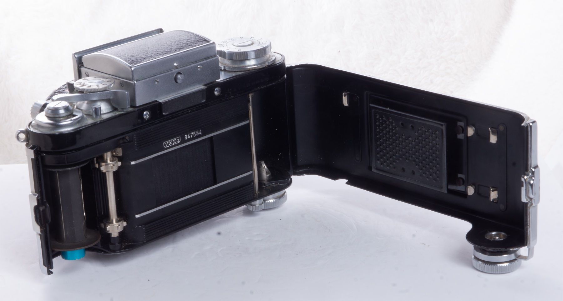 Exakta Fotocamera: EXAKTA Varex IIa – Usato da Zürich venduto da phueni 6