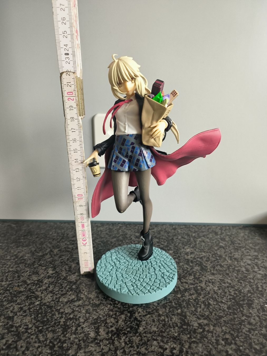 Statuette: Fate Artoria Pendragon Figur – Usato da Emmenbrücke venduto da Marco01334 4