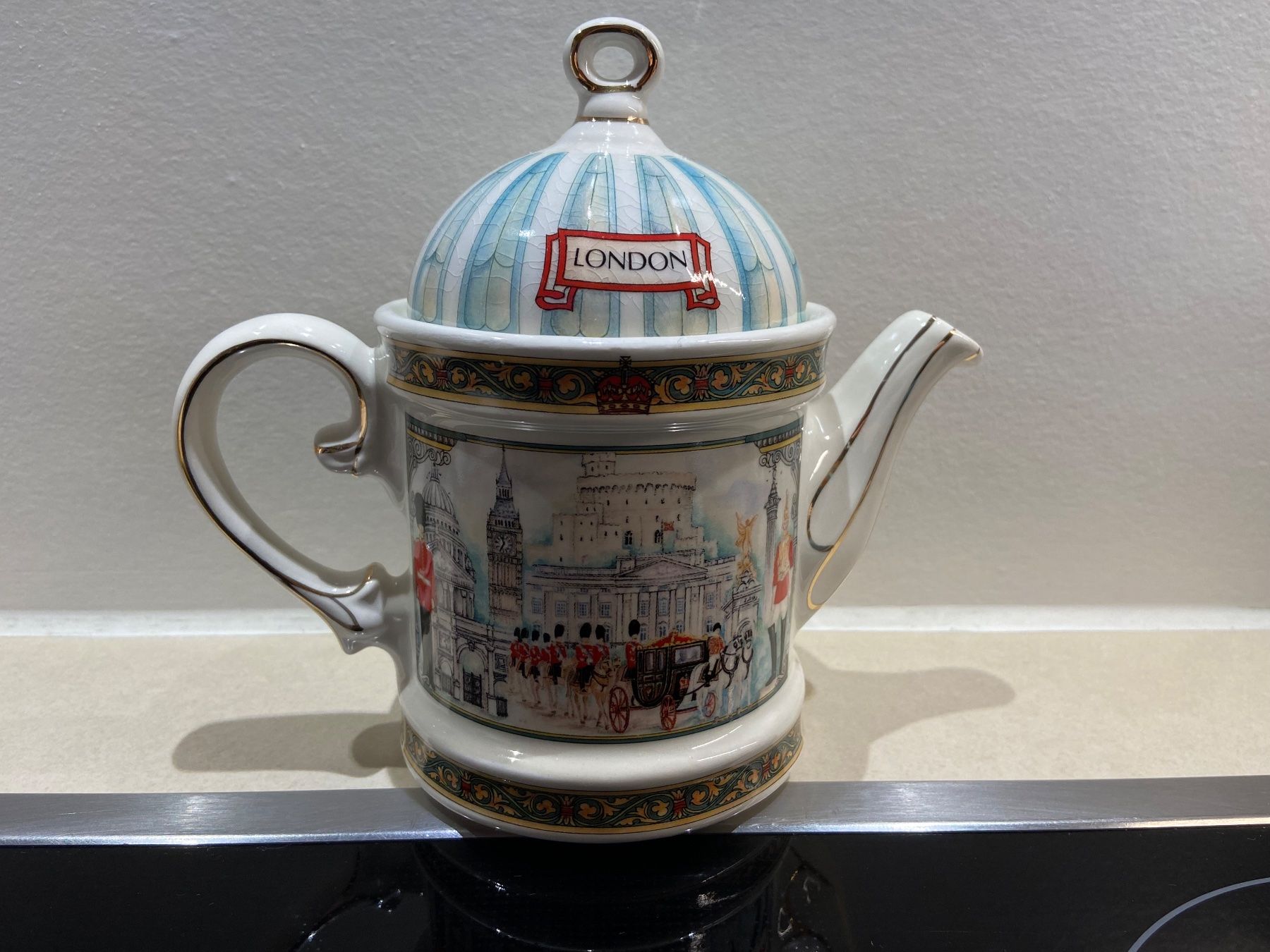 Teiere: Teekrug London Sadler – Usato da Muttenz venduto da nataschasia 1