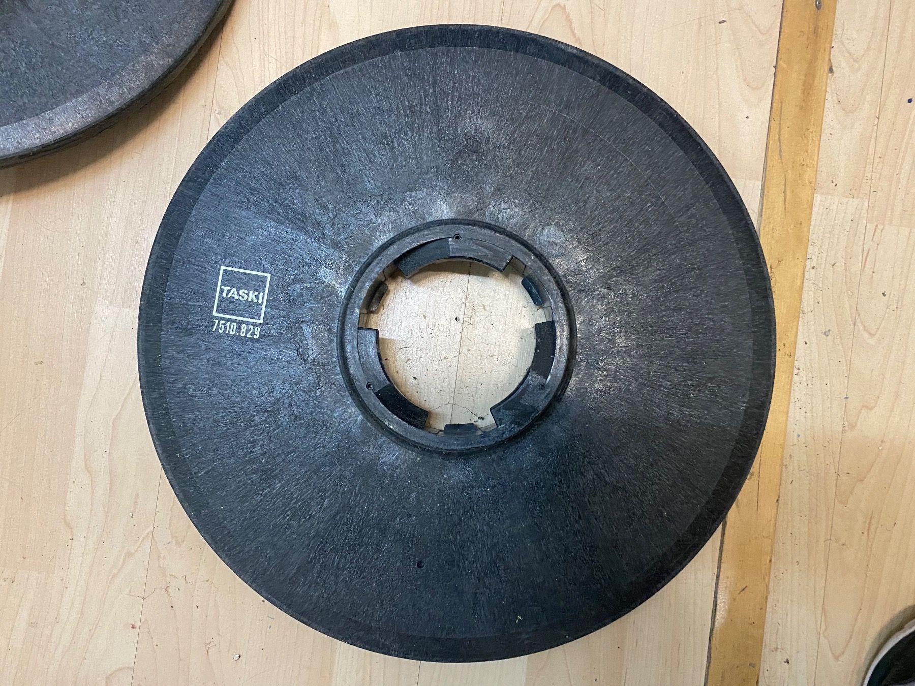 Tutte le macchine: Taski Swingo 755 B – Usato da Schliern b. Köniz venduto da yugioh_93 7