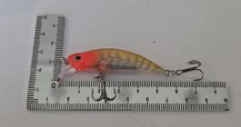 Rot/Gelb Wobbler - Top Zustand! Länge: 5.5 cm, zum Fischen.