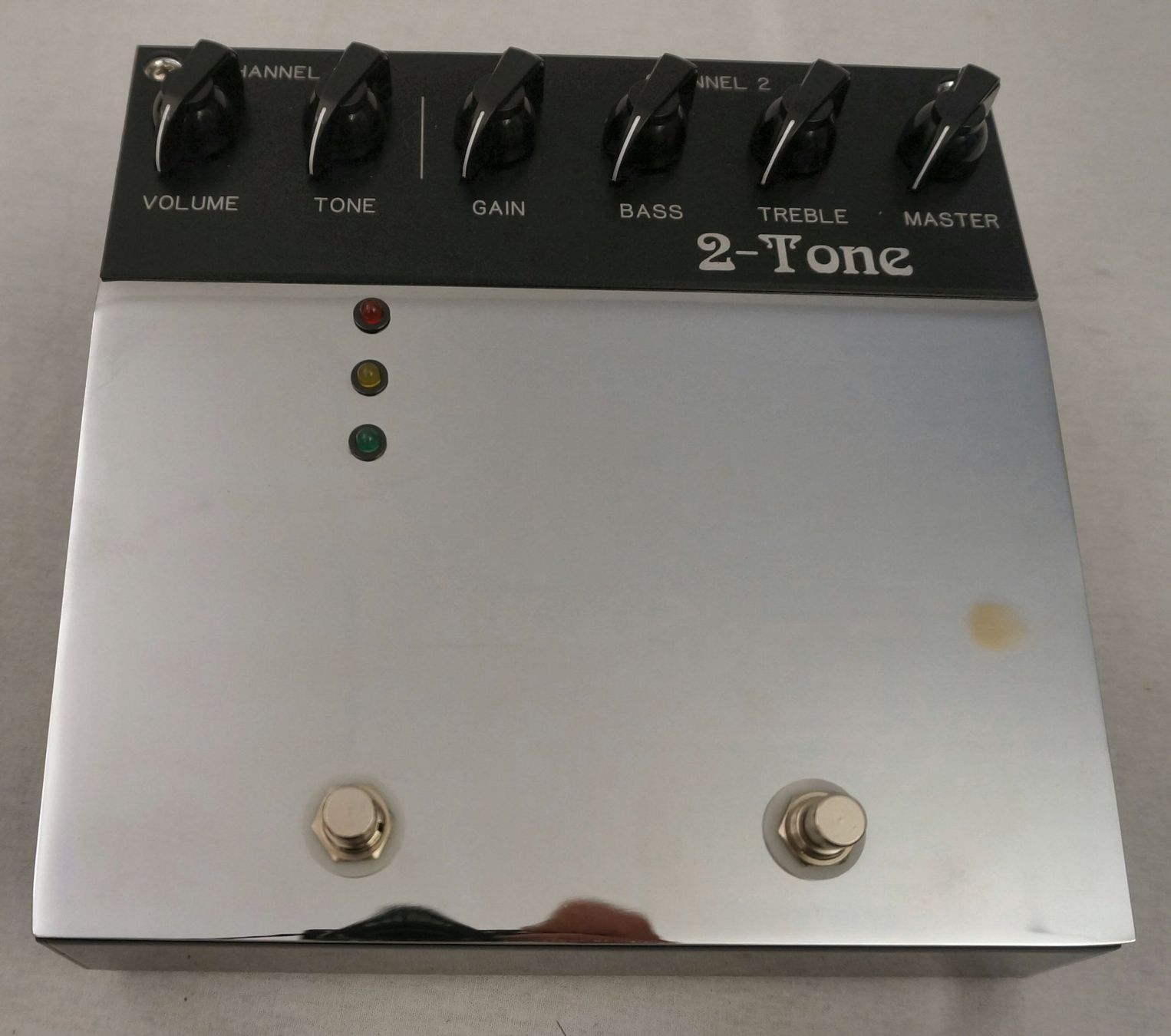 Strumenti musicali: VINTAGE STUFF Bad Cat Amplifiers 2-Tone FX Pedal – Usato da Zofingen venduto da Rodeln 4