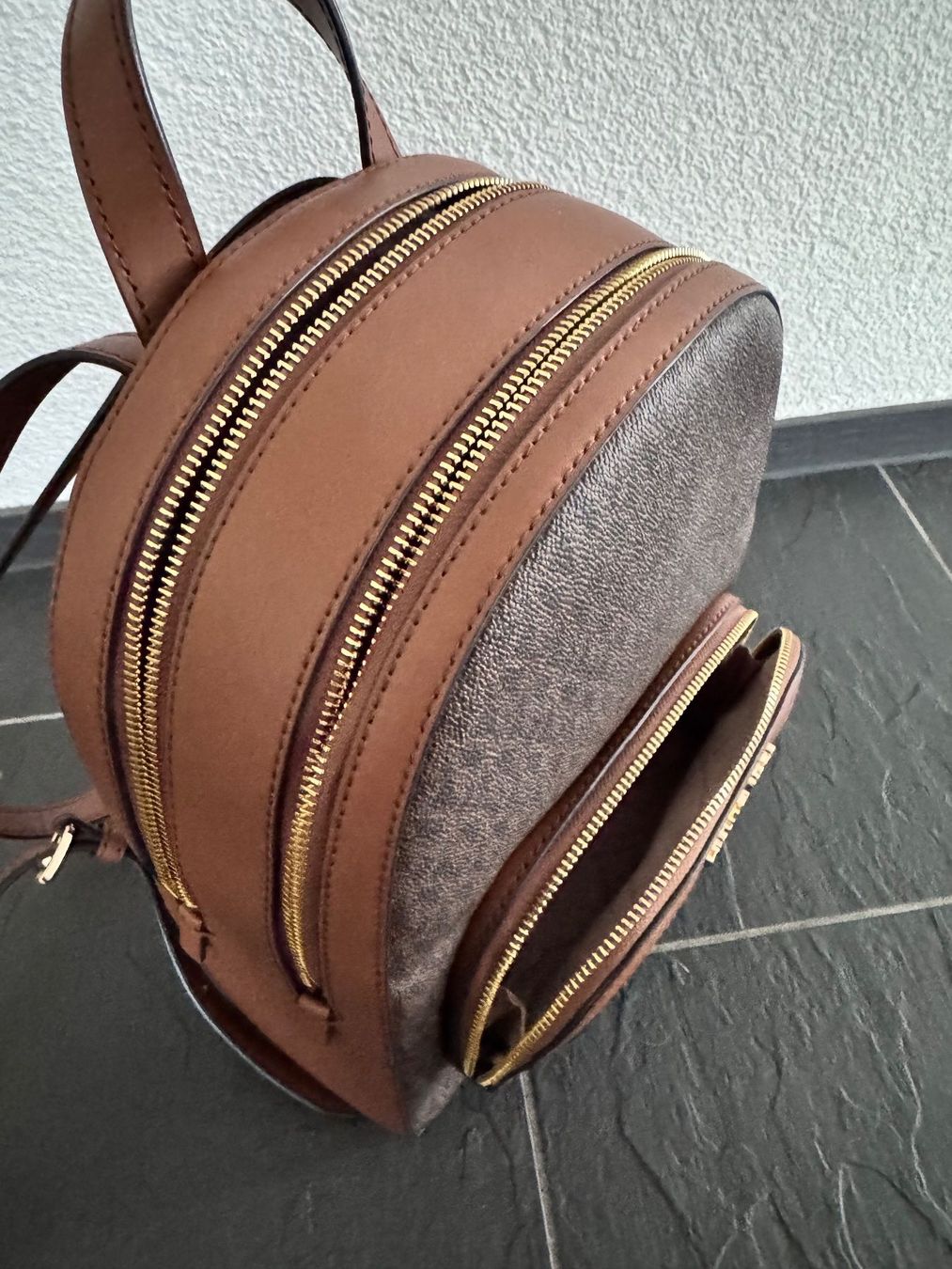 Michael Kors Zaini: Michael Kors Rucksack – Nuovo (secondo la descrizione) da Montlingen venduto da timolino12 3