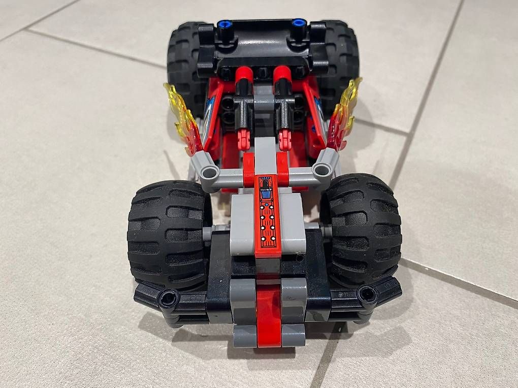 Lego Giocattoli: Lego technic 42073 – Usato da Fällanden venduto da mli_q65g 1