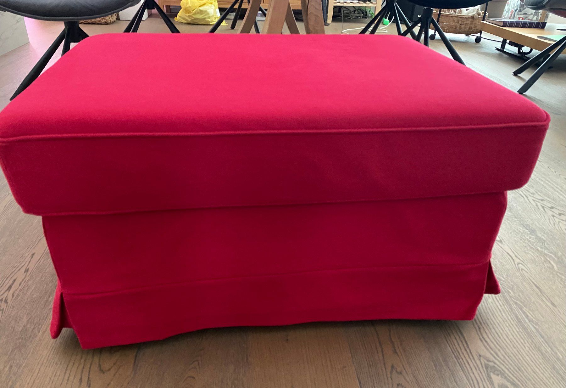 Ikea Sgabelli: Polsterhocker von IKEA mt Stauraum – Usato da Wetzikon ZH venduto da Rika01 1