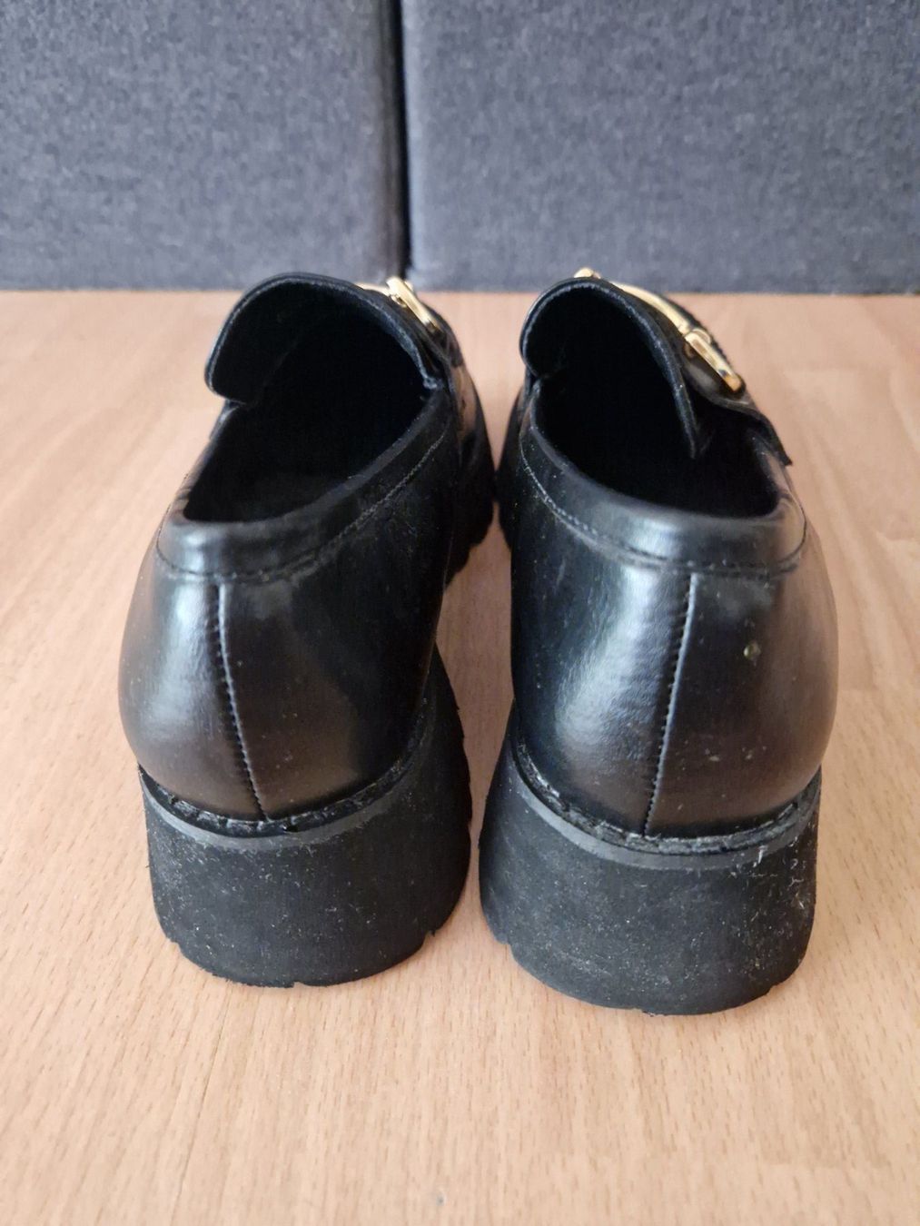 Scarpe da donna: Raid Loafer Chunky Plateau Gr. 38 – Usato da Neuhausen am Rheinfall venduto da Alchimista 4