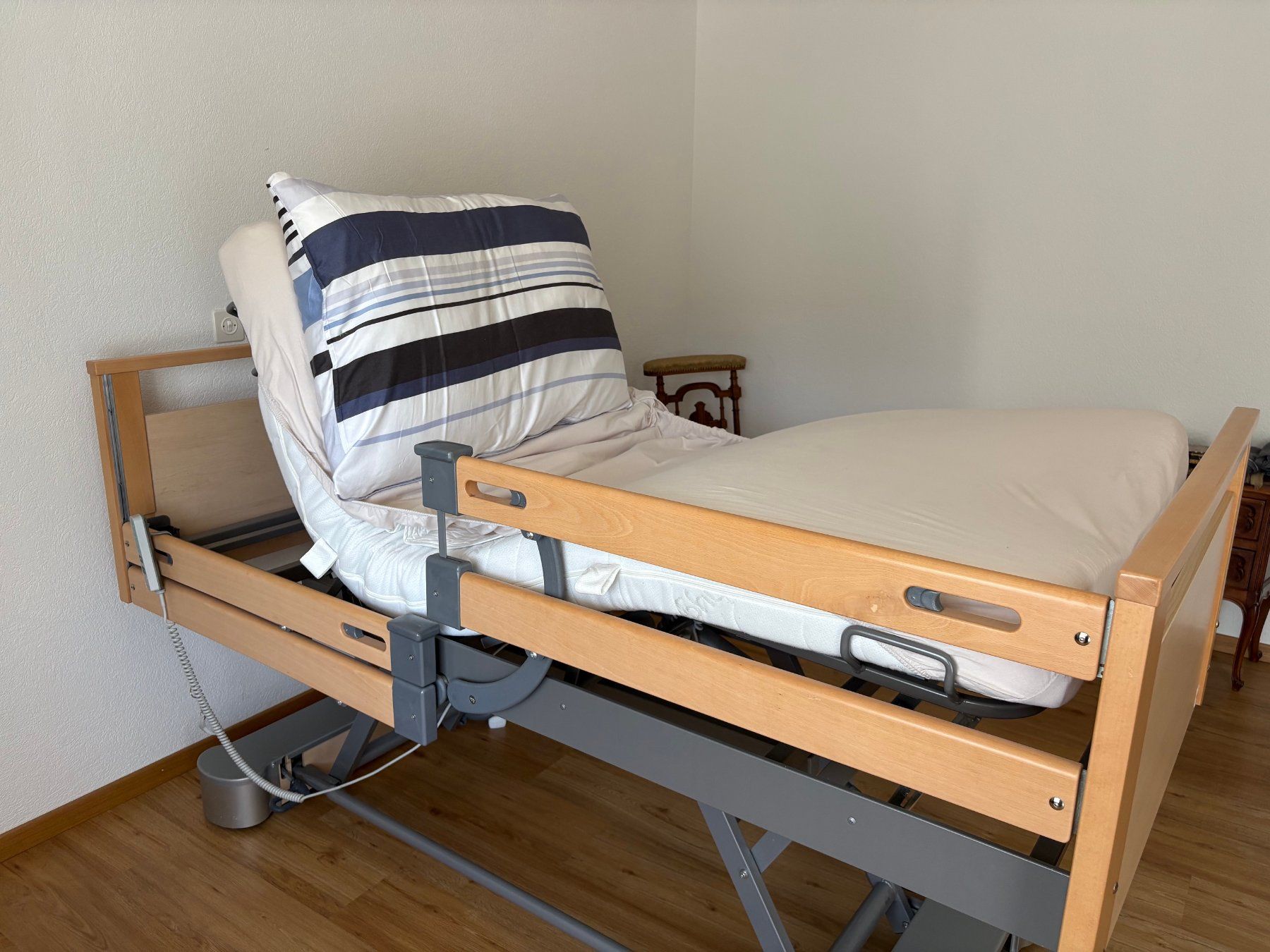 Betten: Pflegebett Dewert Duromat 8 + 2 – Gebraucht aus Guntershausen von Kukuk3 3