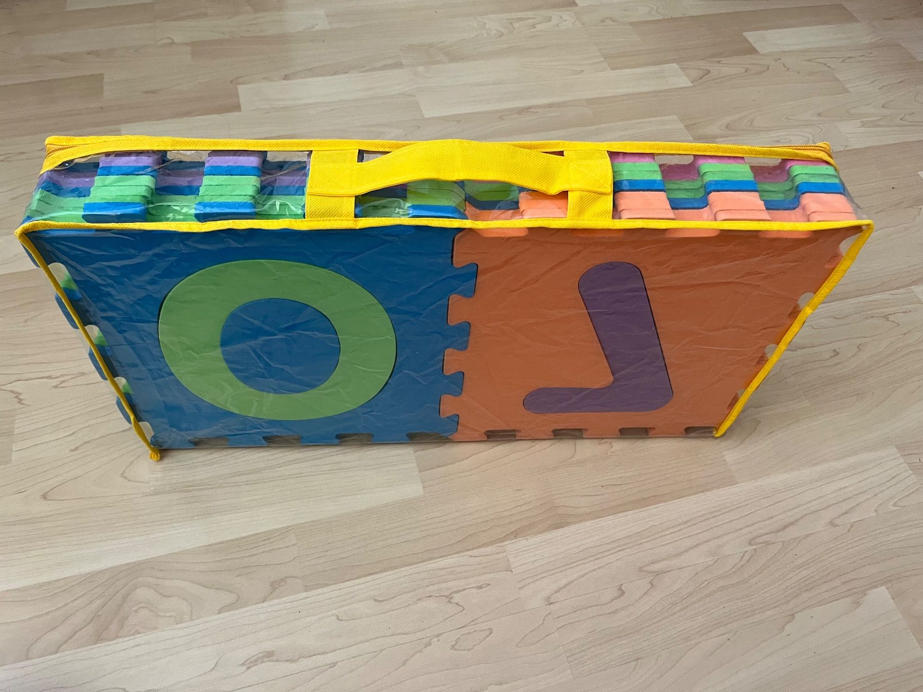 Spielmatte: Schaumstoff Puzzle Matten Zahlen,16 -teilig – Gebraucht aus Beckenried von Vseza10 1