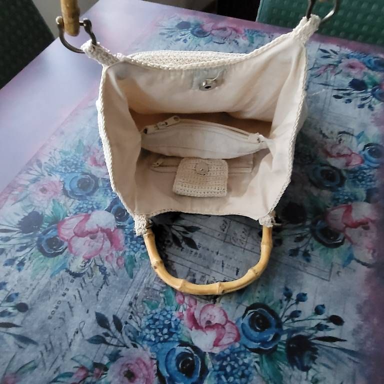 Taschen für Damen: Beige Tasche – Gebraucht aus Romanshorn von Auri 1