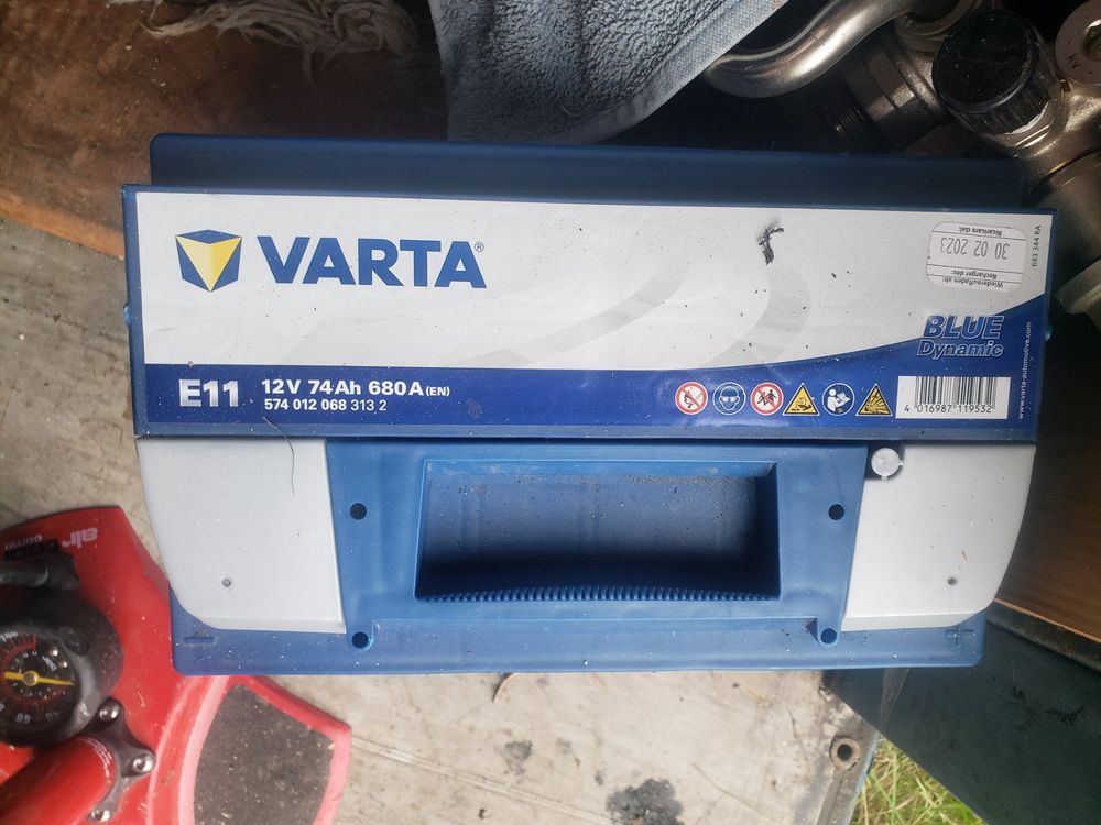 Varta E11 Autobatterie | Kaufen auf Ricardo