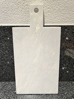 Schneidebrett aus Marmor