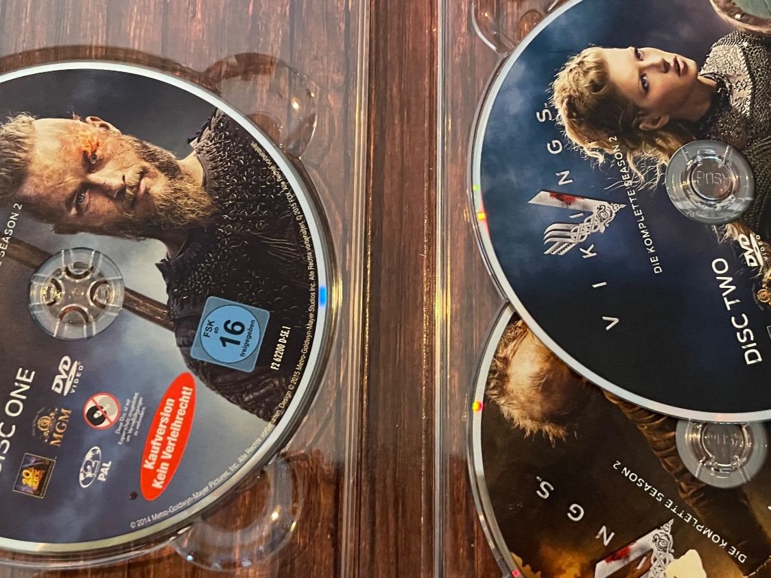 Tutti i DVDs: Vikings Staffel 2 DVD Box – Usato da Bülach venduto da bjoernbenny 2