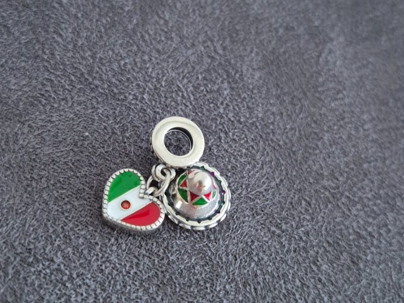 Ciondoli: Charm Mexiko +Garantie – Nuovo (secondo la descrizione) da Rotkreuz venduto da Carbone_Bijou-Shop